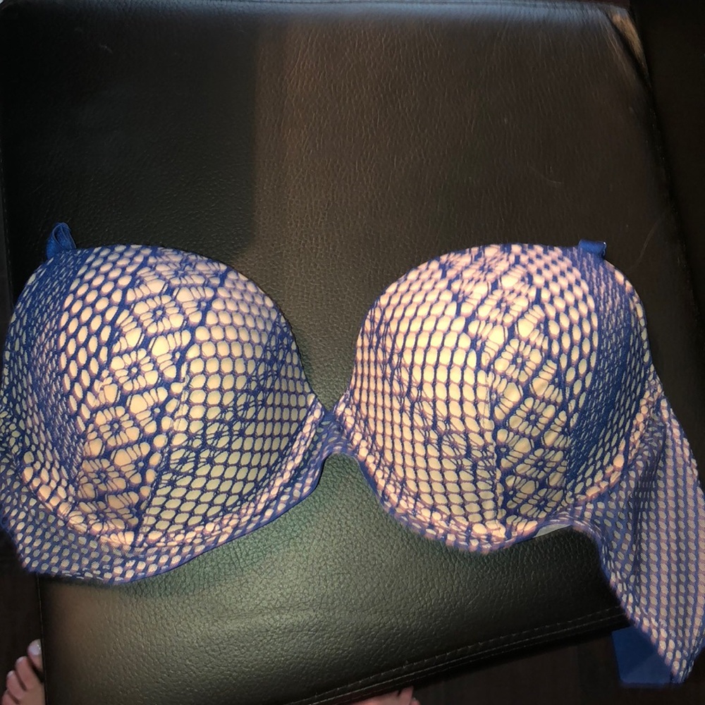 Victoria’s Secret bra